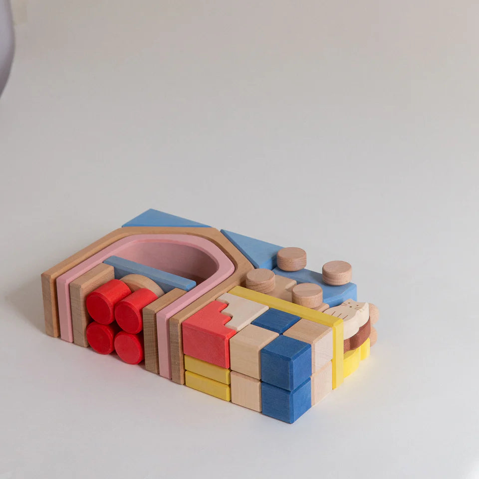 THE LODGE TRAVEL SET
